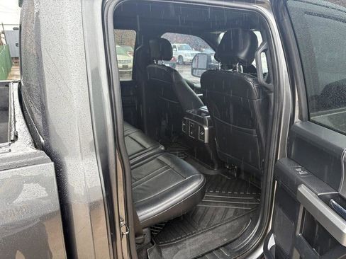 Used 2016 Ford F150 XLT w/ Equipment Group 302A Luxury image 11