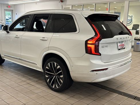 New 2026 Volvo XC90 T8 Ultra w/ Protection Package AWD/4WD image 7
