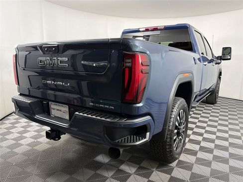 New 2026 GMC Sierra 2500 Denali Ultimate AWD/4WD image 6
