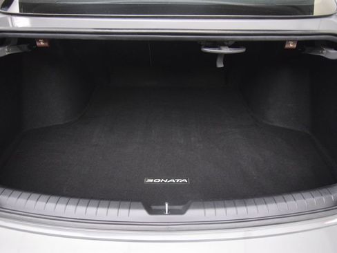 Used 2023 Hyundai Sonata SE w/ Cargo Package FWD image 29