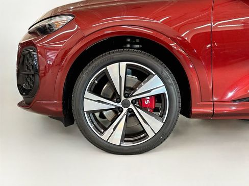 New 2026 Audi SQ5 Premium Plus AWD/4WD image 25