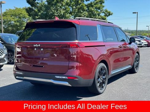Used 2024 Kia Carnival SX Prestige FWD image 3