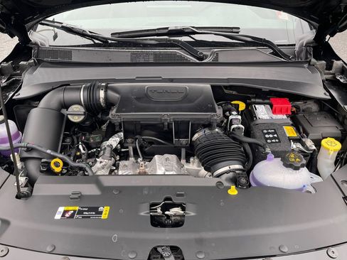 New 2026 Jeep Compass Latitude AWD/4WD image 18