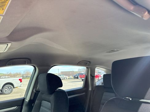 Used 2018 Honda CR-V LX image 13