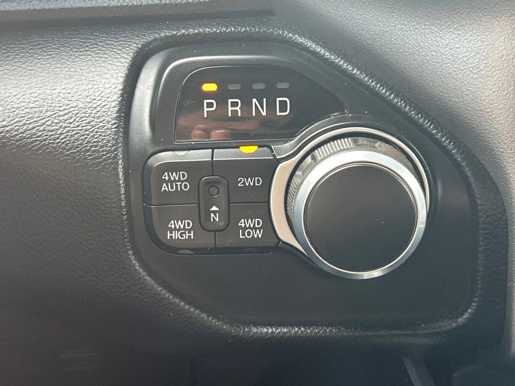 Used 2020 RAM 1500 Big Horn AWD/4WD image 17