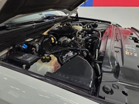 Used 2016 GMC Sierra 3500 Denali w/ Duramax Plus Package image 91