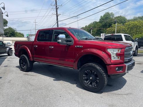 Used 2015 Ford F150 Platinum w/ Equipment Group 701A Luxury AWD/4WD image 10