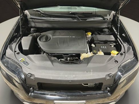 Used 2020 Jeep Cherokee Limited image 25