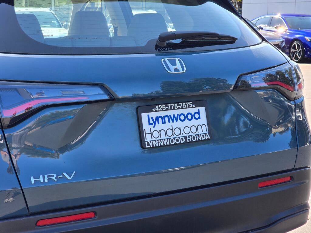Certified 2024 Honda HR-V LX image 13
