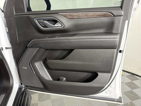 Used 2021 Chevrolet Tahoe LT RWD image 12