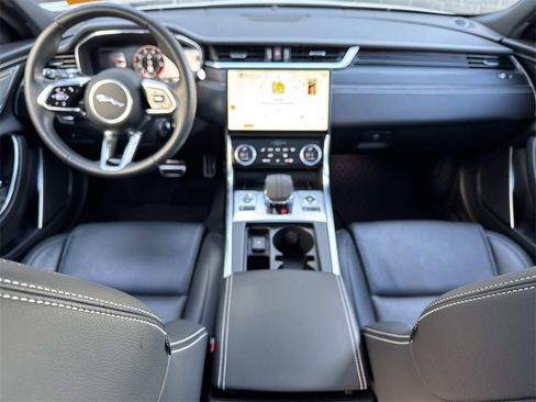 Used 2024 Jaguar XF R-Dynamic SE image 16