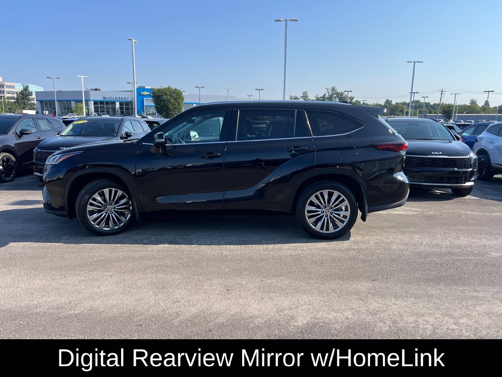 Used 2024 Toyota Highlander Platinum AWD/4WD image 6