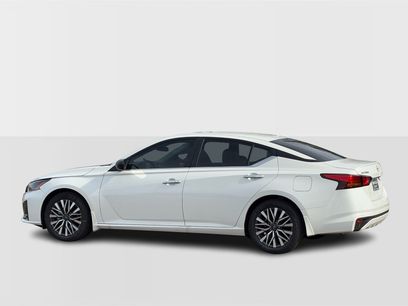New 2025 Nissan Altima 2.5 SV