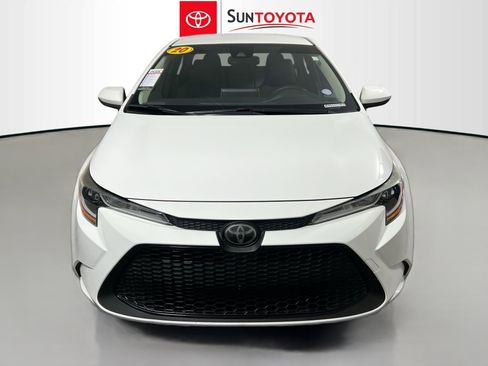 Used 2020 Toyota Corolla LE image 10