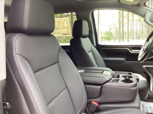 Used 2026 GMC Sierra 1500 SLT RWD image 23