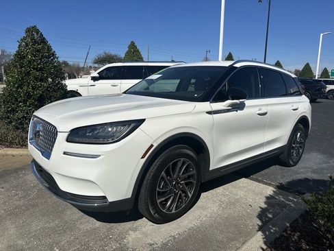 Used 2021 Lincoln Corsair Standard image 4