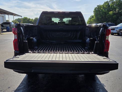 Certified 2023 Chevrolet Silverado 1500 Custom RWD image 13