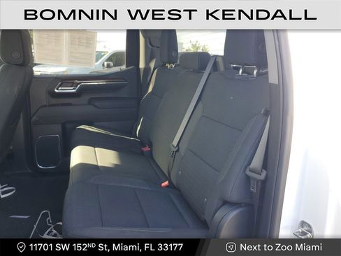 Used 2023 Chevrolet Silverado 1500 RST image 16