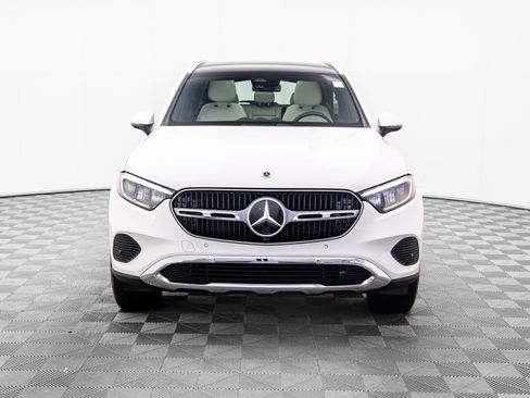 Certified 2025 Mercedes-Benz GLC 300 4MATIC image 10