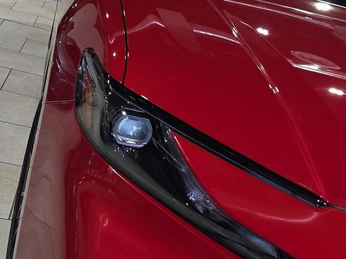 Certified 2025 Toyota Camry SE w/ Convenience Package FWD image 8