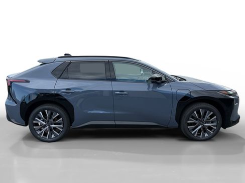 New 2026 Subaru Solterra image 6