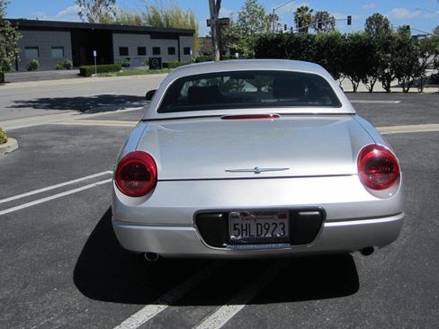Used 2004 Ford Thunderbird Deluxe image 4