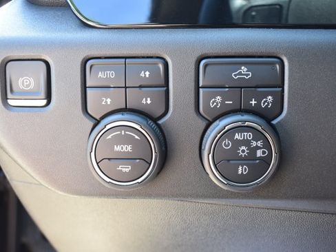 Used 2023 Chevrolet Silverado 1500 RST w/ Z71 Off-Road Package AWD/4WD image 29