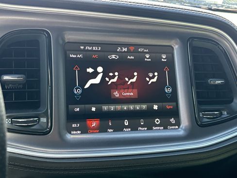 Used 2022 Dodge Challenger GT w/ Plus Package image 15