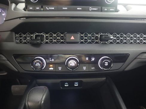 Used 2023 Honda Accord LX image 42