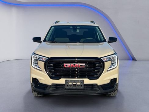 Used 2023 GMC Terrain SLE w/ Driver Convenience Package AWD/4WD image 7