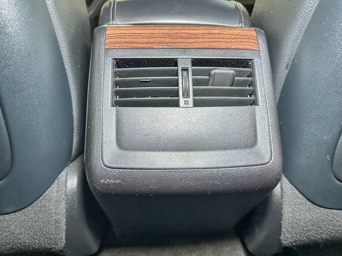 Used 2014 Toyota Avalon XLE Touring FWD image 25