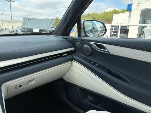 New 2026 Genesis GV80 3.5T Prestige image 32