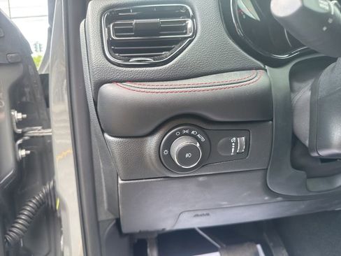 Used 2023 Dodge Durango GT AWD/4WD image 33