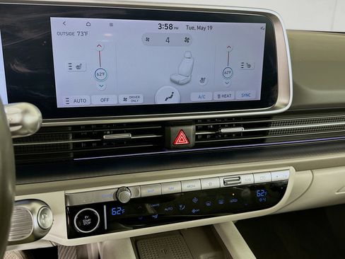 Used 2024 Hyundai Ioniq 6 SEL RWD image 24