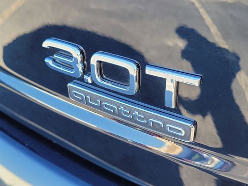 Used 2017 Audi Q7 3.0T Premium Plus image 8