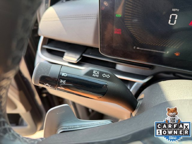 Used 2026 Kia Carnival LXS FWD image 12