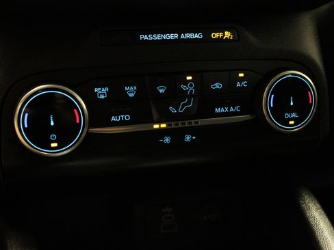 Used 2024 Ford Escape Active FWD image 24