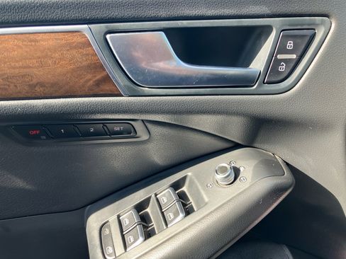 Used 2017 Audi Q5 2.0T Premium Plus w/ Technology Package image 34