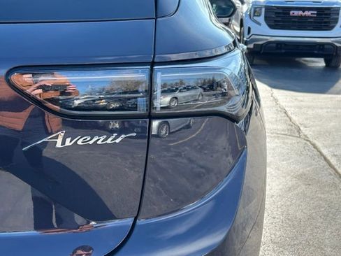 New 2026 Buick Envision Avenir image 12