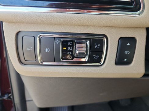 Used 2024 Lincoln Navigator Premiere AWD/4WD image 21