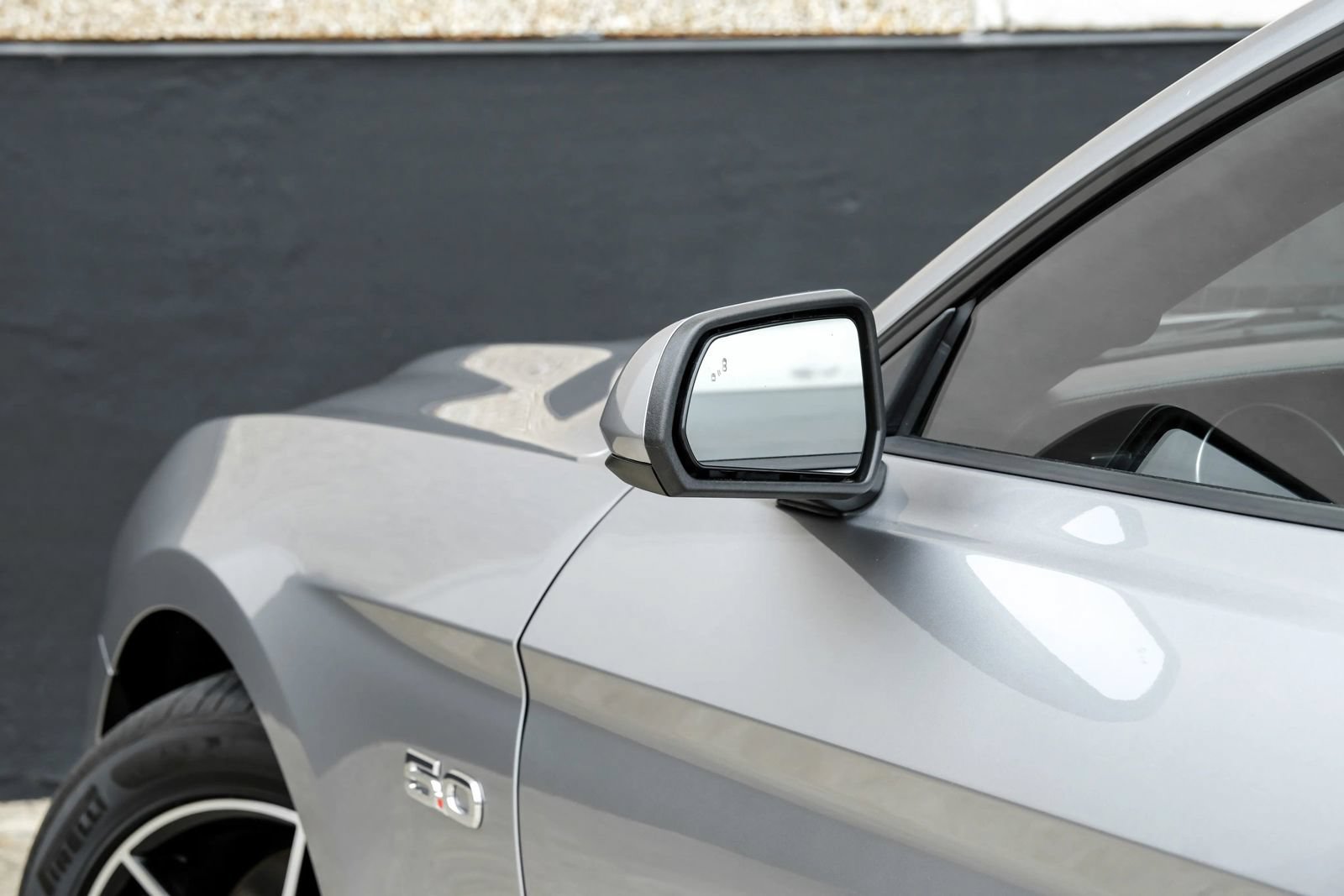 Used 2022 Ford Mustang GT RWD image 41