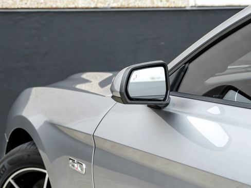 Used 2022 Ford Mustang GT RWD image 41