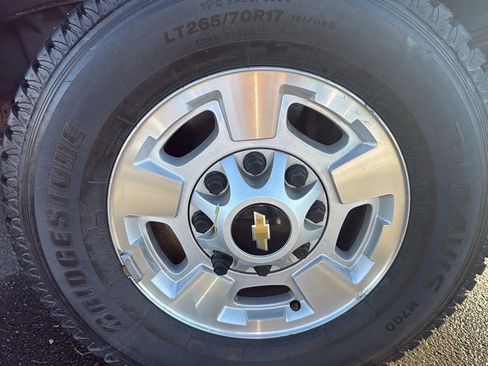 Used 2012 Chevrolet Silverado 2500 W/T w/ Snow Plow Prep Package image 11