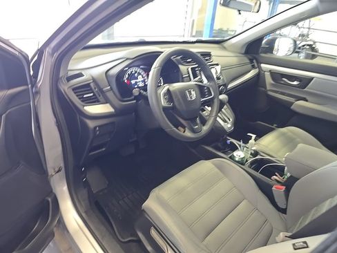 Used 2017 Honda CR-V LX image 6