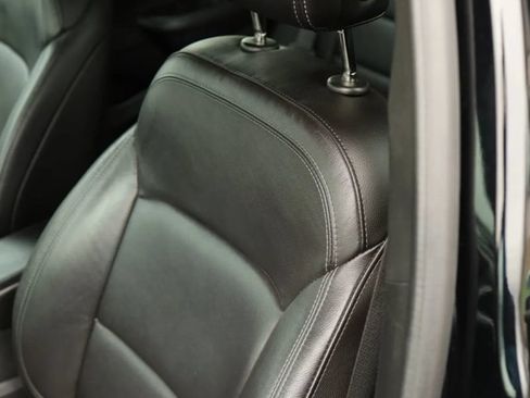 Used 2017 Chevrolet Cruze Premier FWD image 15