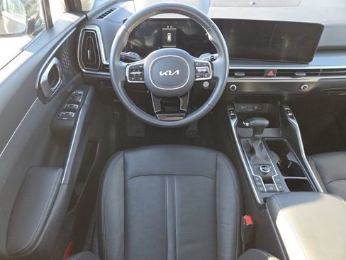 Used 2025 Kia Sorento S w/ Panoramic Sunroof Package image 30