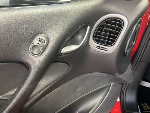 Used 2006 Pontiac GTO RWD image 26