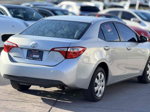 Used 2015 Toyota Corolla LE FWD image 8