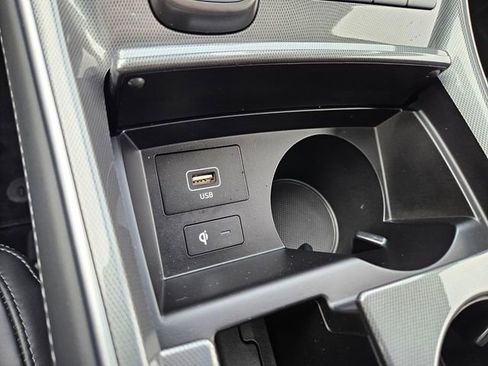 Used 2023 Hyundai Santa Fe Calligraphy image 31