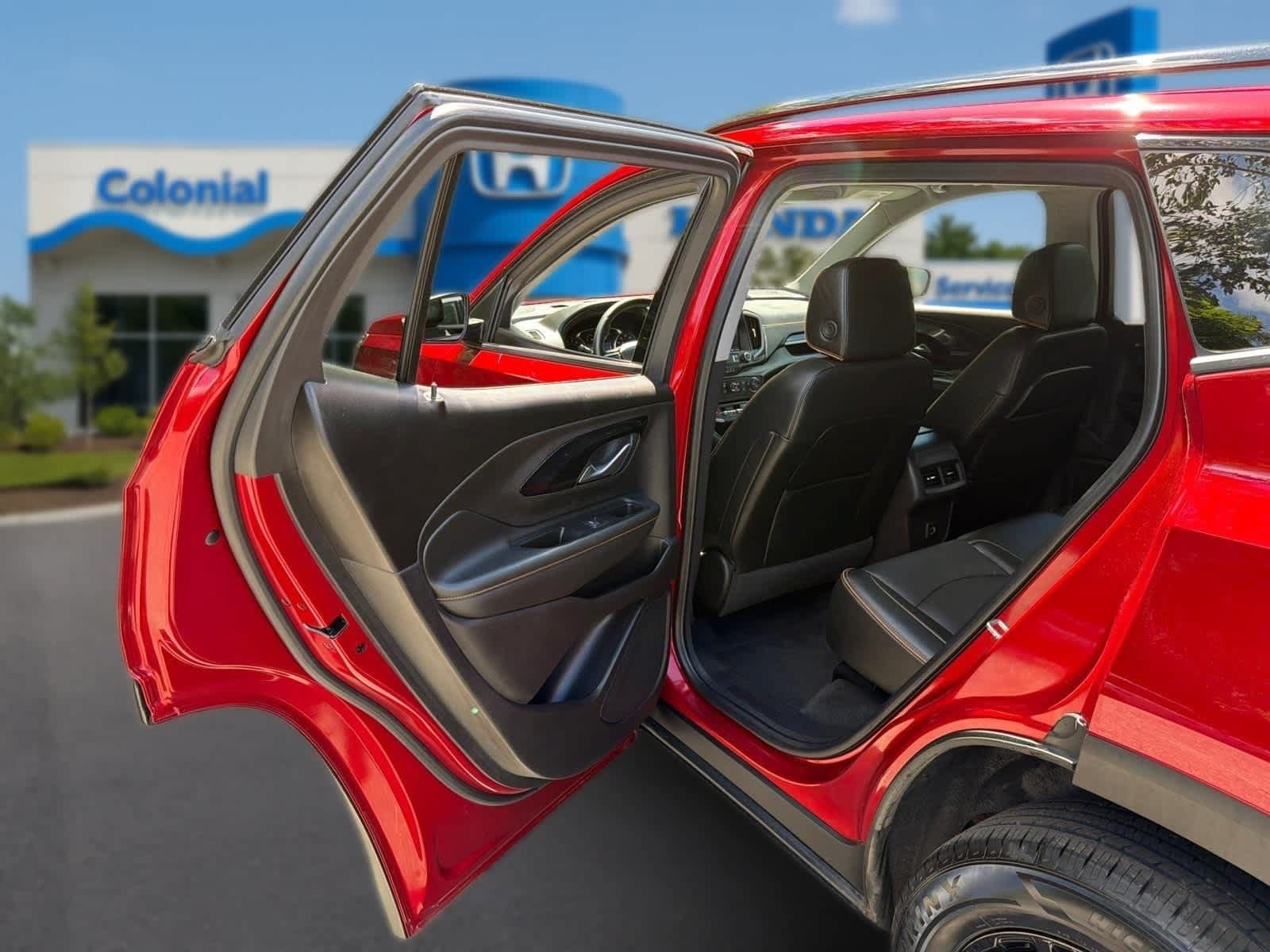 Used 2024 GMC Terrain AT4 AWD/4WD image 26